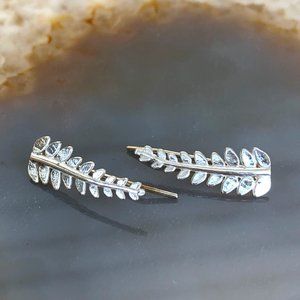 NWOT silver leaf ear climber ear crawler earrings
